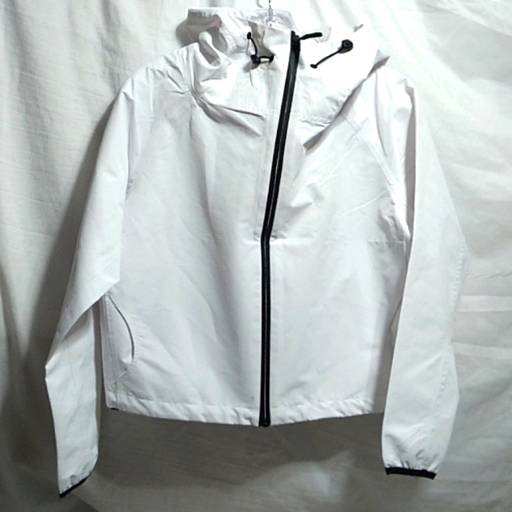 (BX26) Body Glove White Cropped Zip Up Rain Jacket Sz.XS Fits Bigger